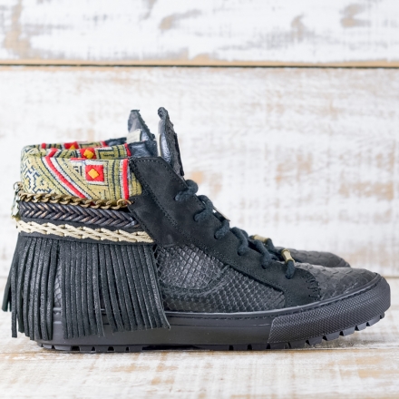 SNEAKER SERPIENTE PIEL NEGRA - TALLA 41