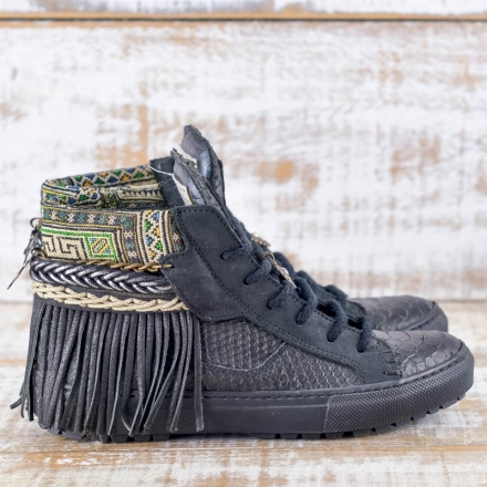 SNEAKER SERPIENTE PIEL NEGRA - TALLA 36